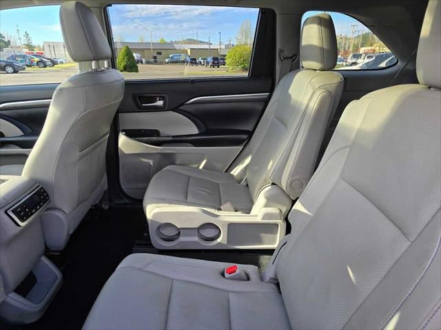 2019 Toyota Highlander Hybrid Limited Platinum