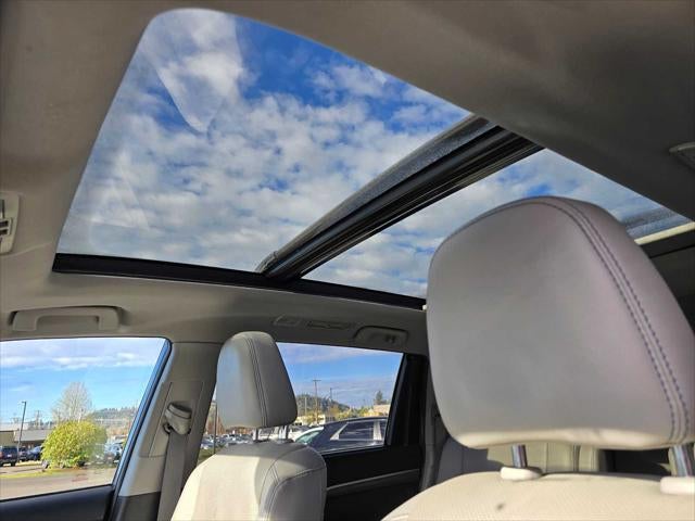 2019 Toyota Highlander Hybrid Limited Platinum