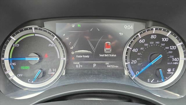 2022 Toyota Highlander Hybrid Platinum