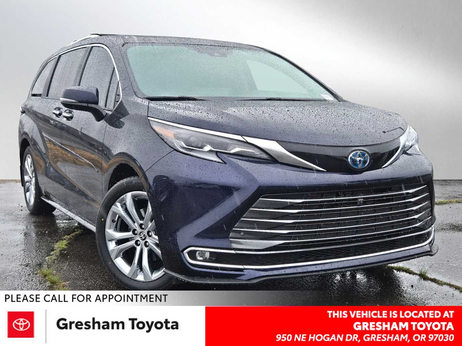 2024 Toyota Sienna Platinum