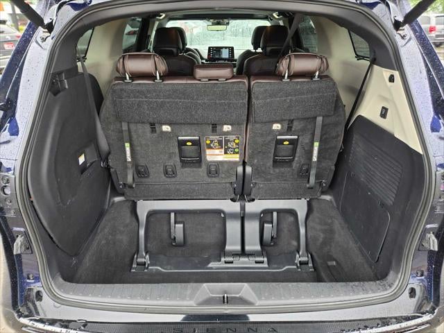 2024 Toyota Sienna Platinum