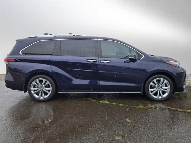 2024 Toyota Sienna Platinum