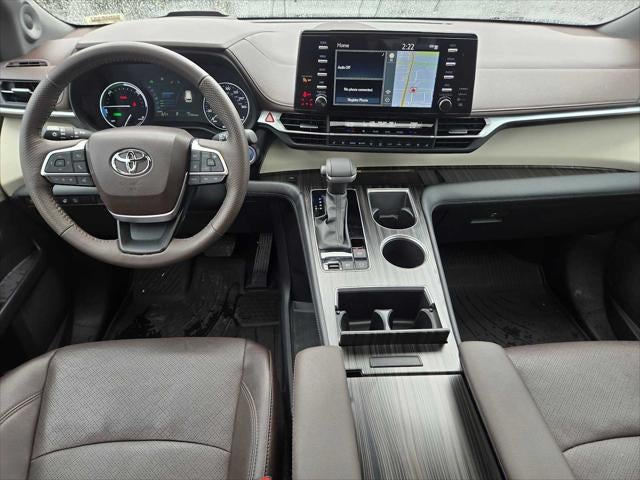 2024 Toyota Sienna Platinum
