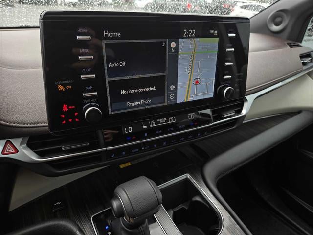 2024 Toyota Sienna Platinum