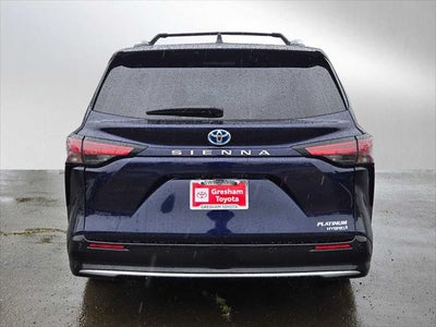 2024 Toyota Sienna Platinum