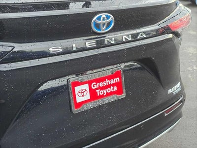 2023 Toyota Sienna Platinum