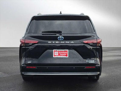 2023 Toyota Sienna Platinum