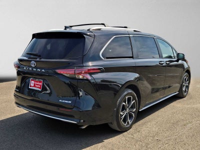 2025 Toyota Sienna Platinum