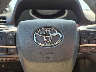 2025 Toyota Sienna Platinum