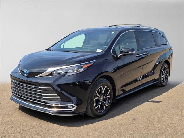 2025 Toyota Sienna Platinum