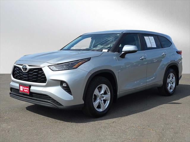 2023 Toyota Highlander LE