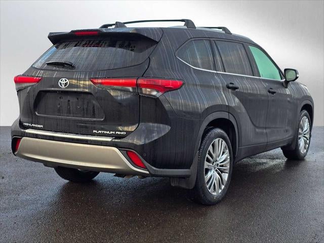 2024 Toyota Highlander Platinum