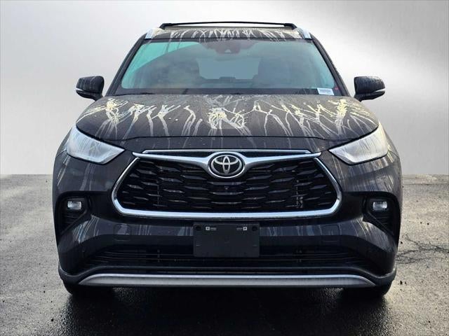 2024 Toyota Highlander Platinum