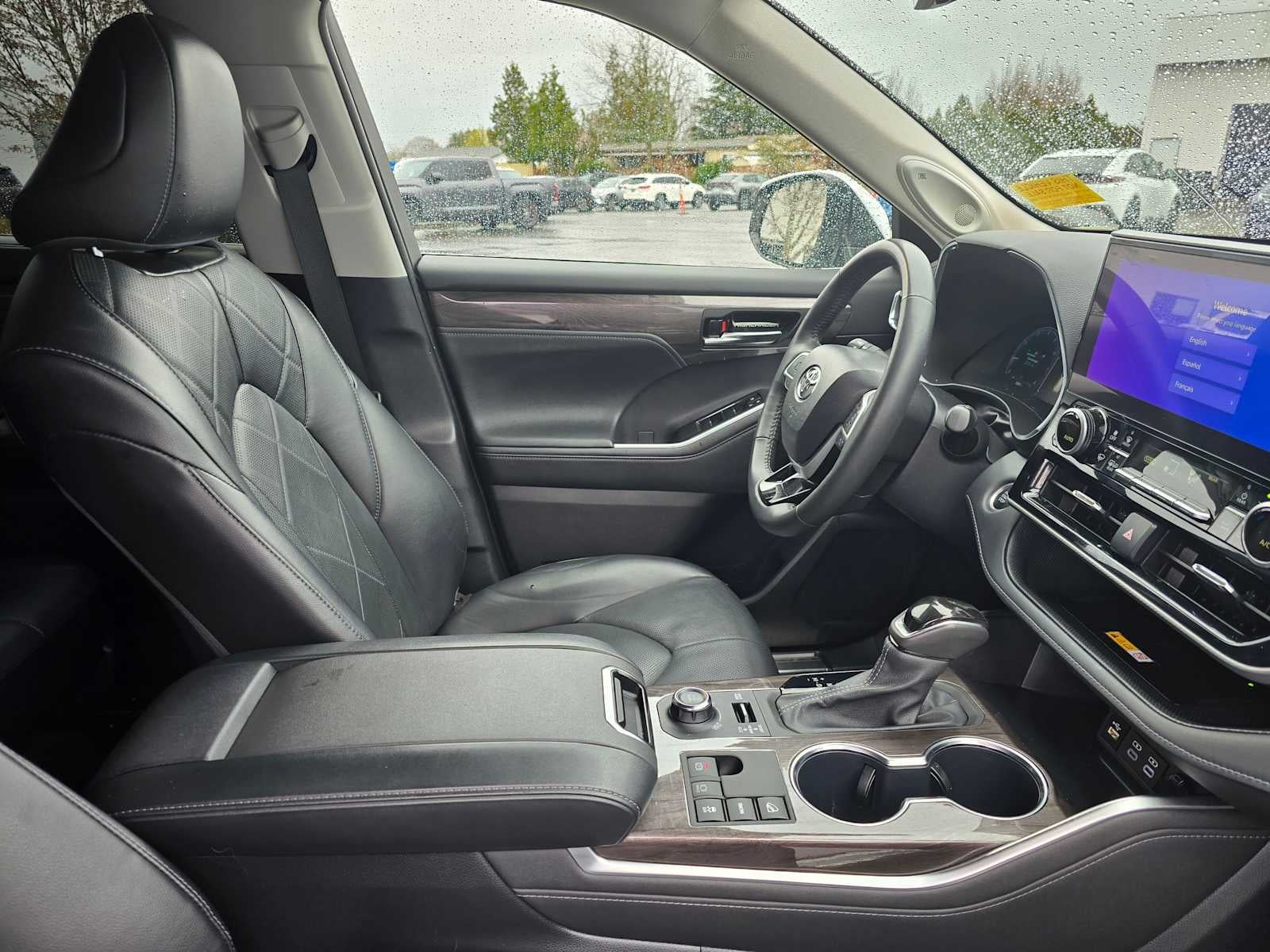 2024 Toyota Highlander Platinum