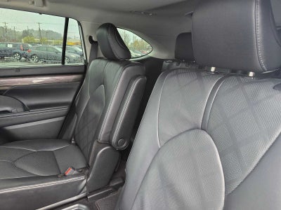 2024 Toyota Highlander Platinum