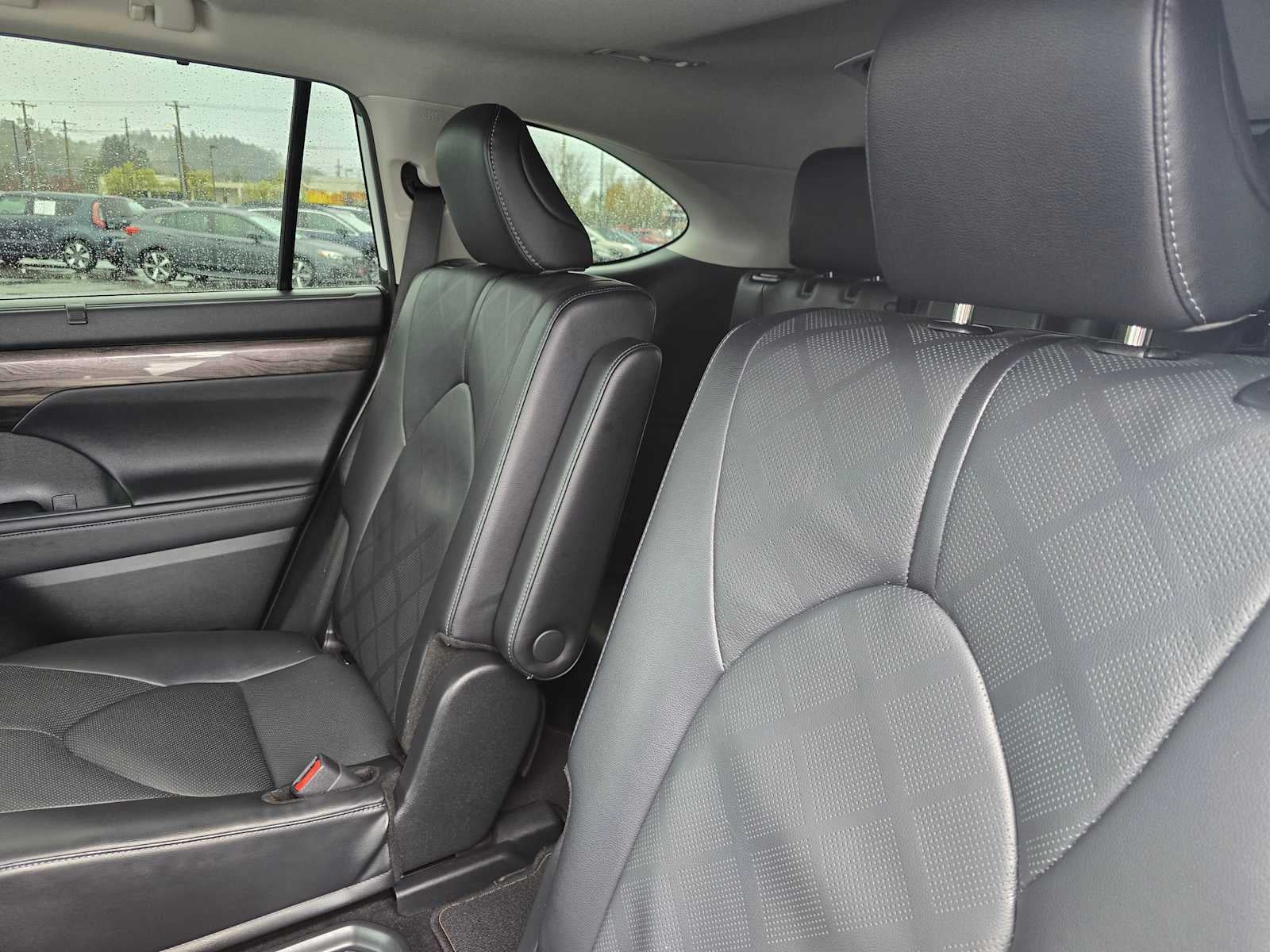 2024 Toyota Highlander Platinum