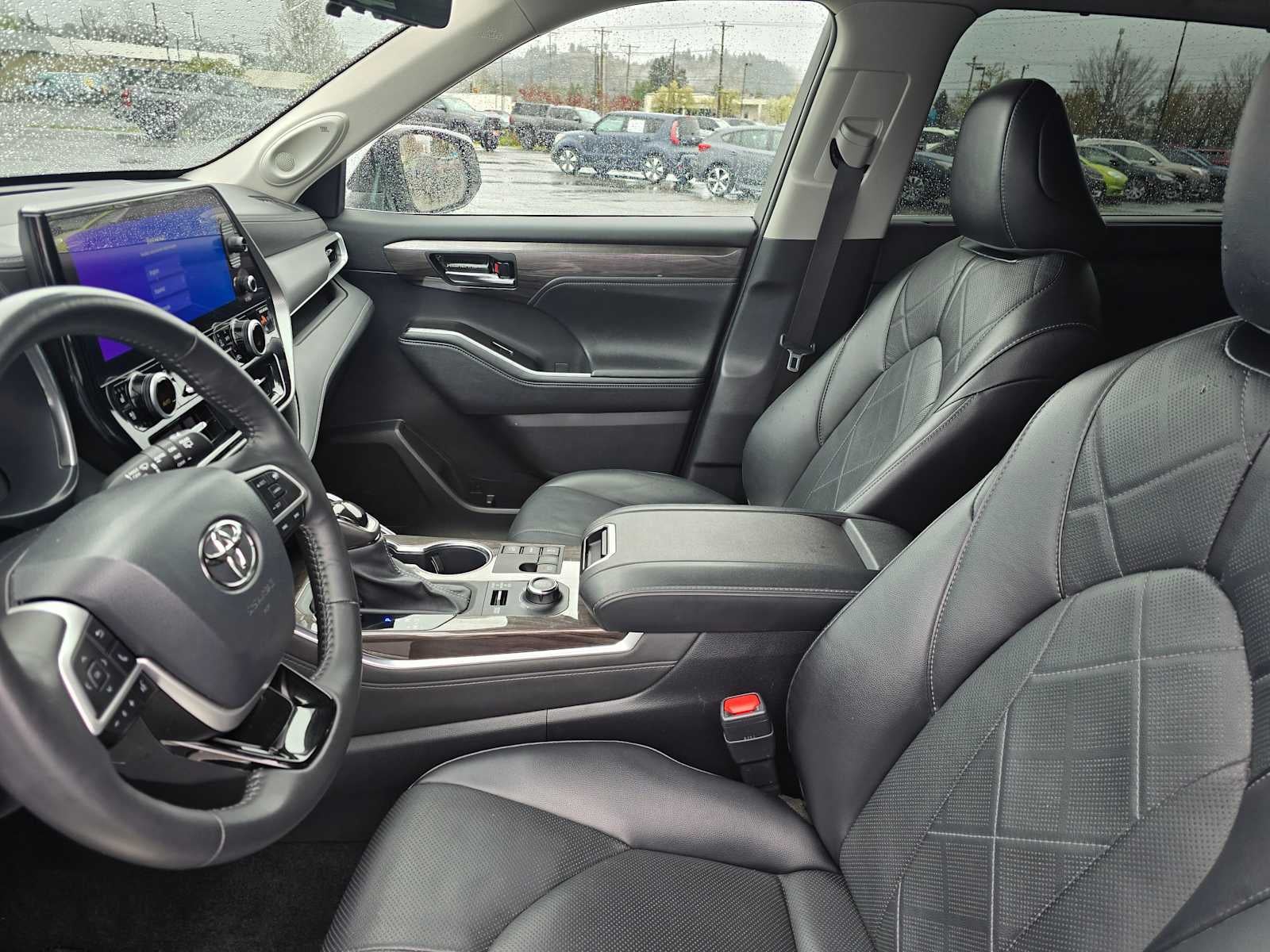 2024 Toyota Highlander Platinum