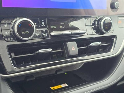 2024 Toyota Highlander Platinum