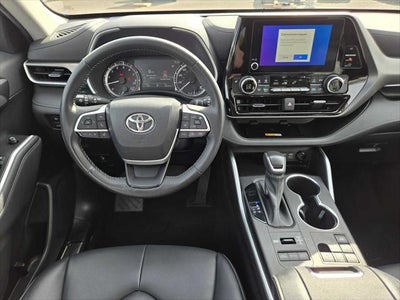 2023 Toyota Highlander XLE