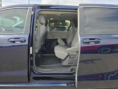 2021 Toyota Sienna LE