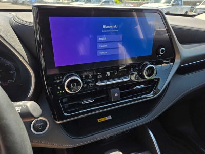 2024 Toyota Highlander Hybrid Limited