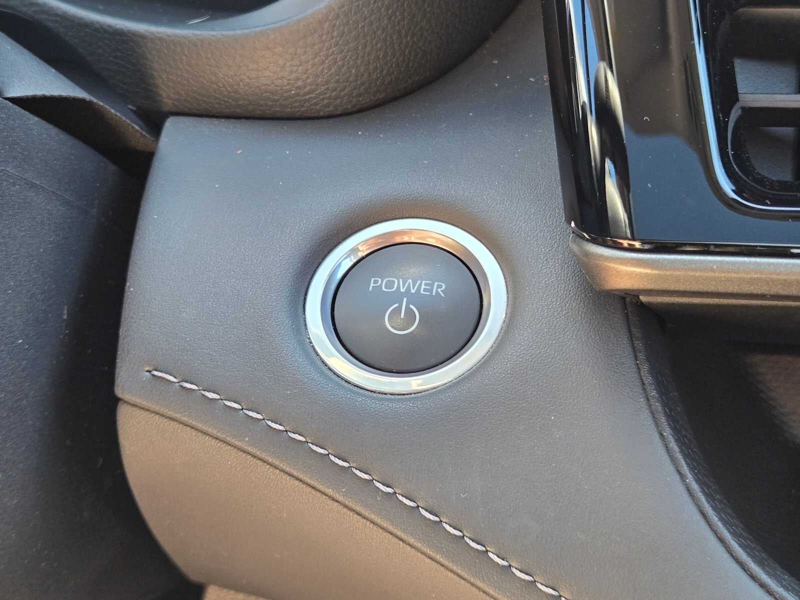 2024 Toyota Highlander Hybrid Limited