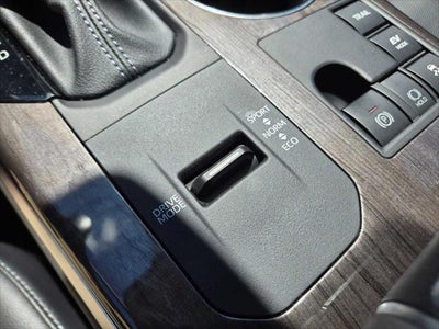 2024 Toyota Highlander Hybrid Limited