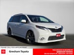 2016 Toyota Sienna SE