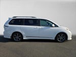 2016 Toyota Sienna SE