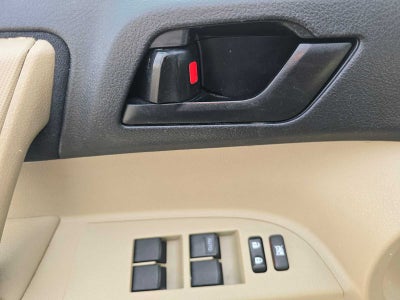 2013 Toyota Highlander FWD 4dr I4 (Natl)