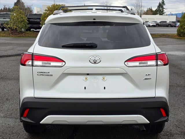 2024 Toyota Corolla Cross LE