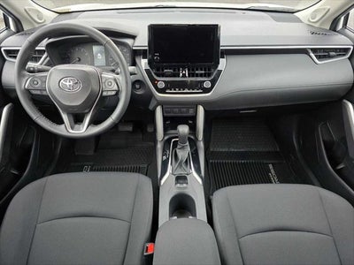2024 Toyota Corolla Cross LE
