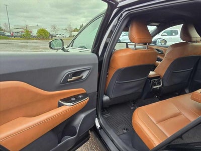 2025 Toyota Crown Signia XLE