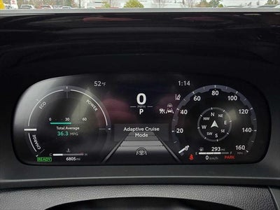 2025 Toyota Crown Signia XLE