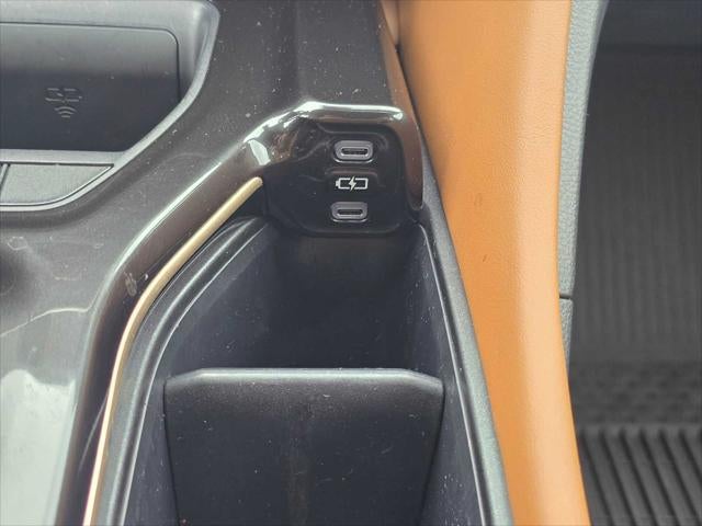 2025 Toyota Crown Signia XLE