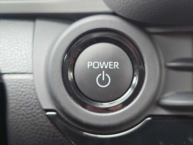 2025 Toyota Crown Signia XLE