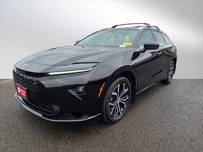 2025 Toyota Crown Signia XLE