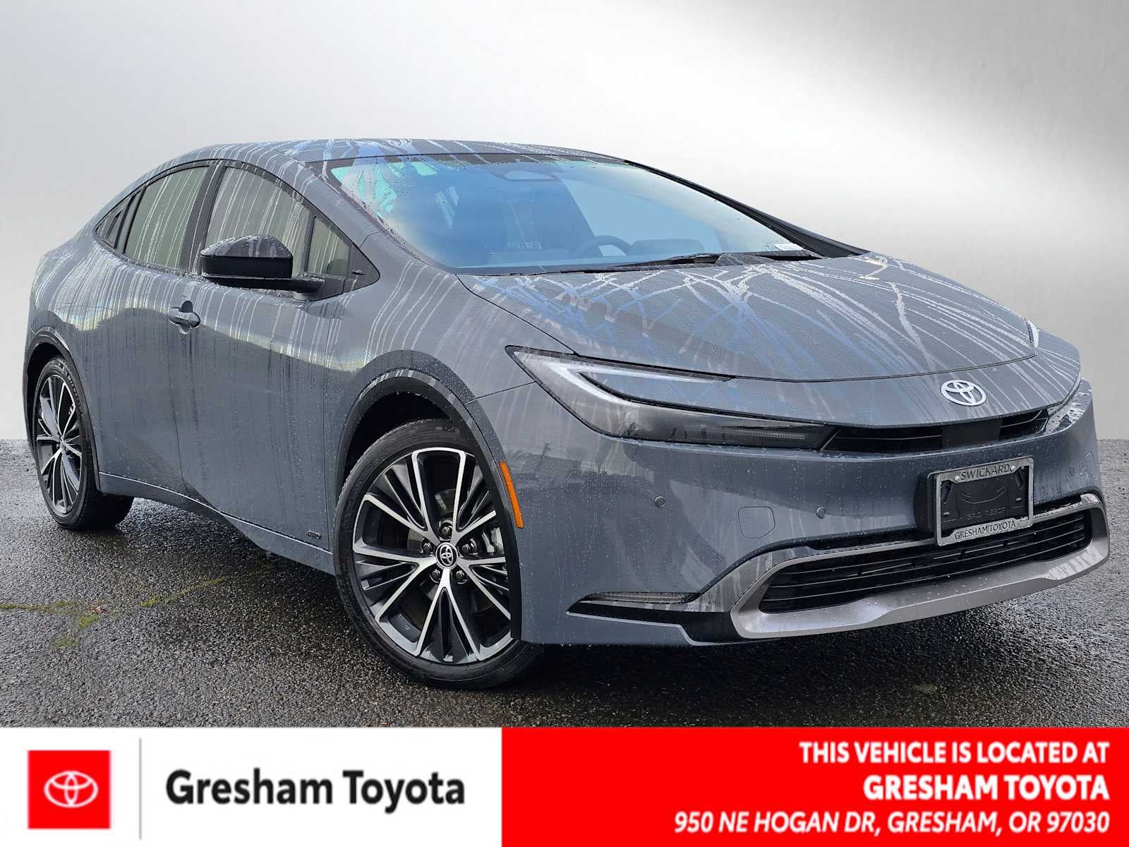 2025 Toyota Prius XLE