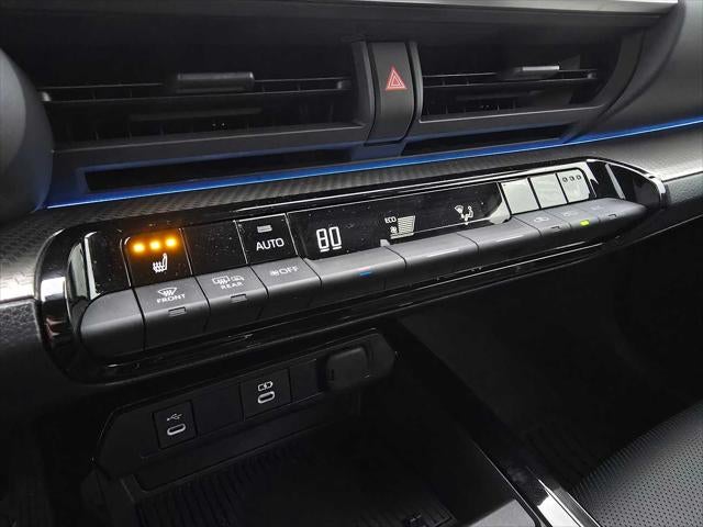 2025 Toyota Prius XLE