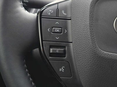 2025 Toyota Prius XLE