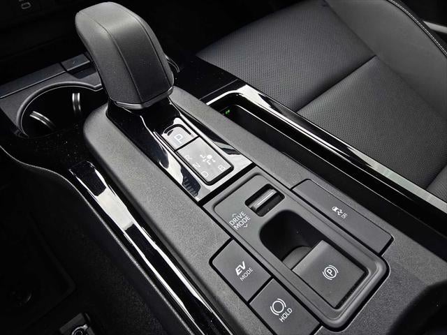 2025 Toyota Prius XLE