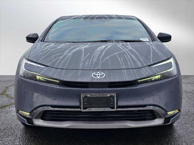 2025 Toyota Prius XLE
