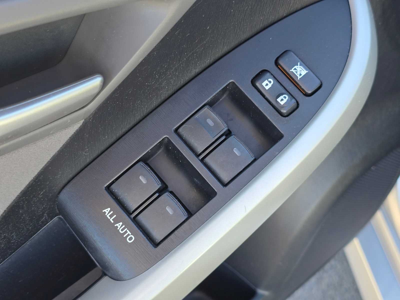 2012 Toyota Prius Three