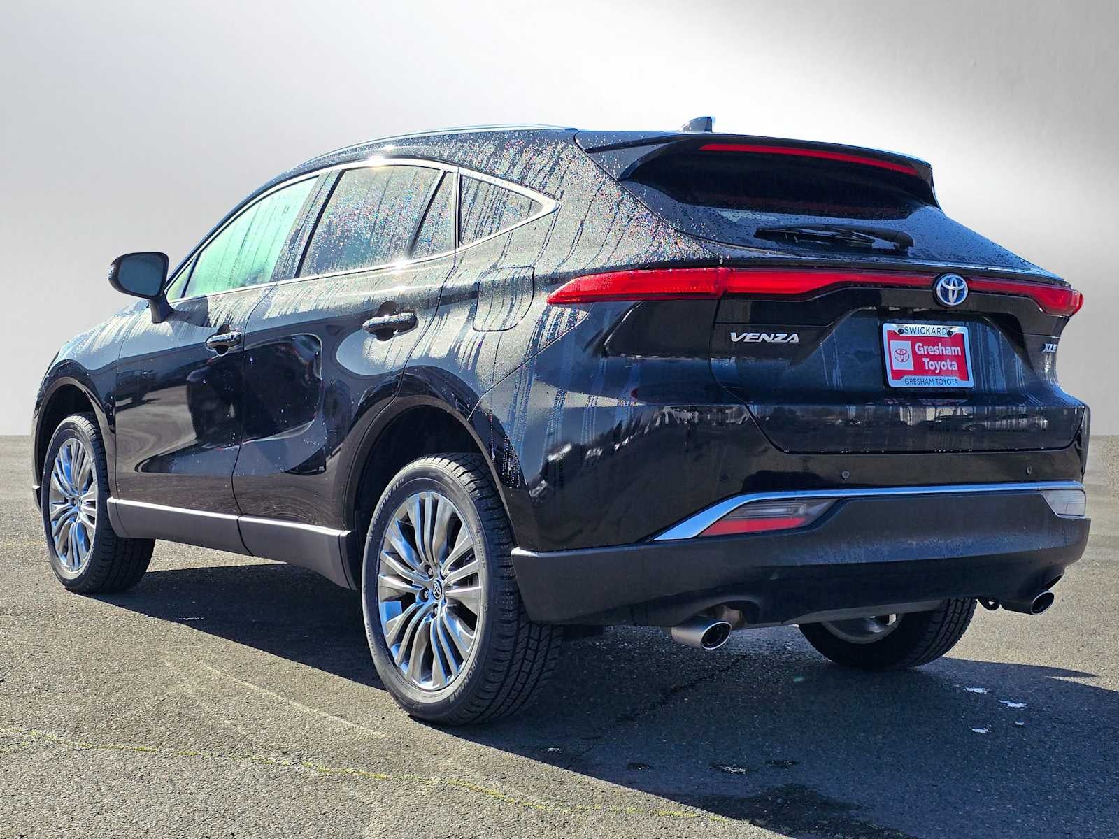 2023 Toyota Venza XLE