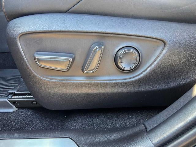 2023 Toyota Venza XLE