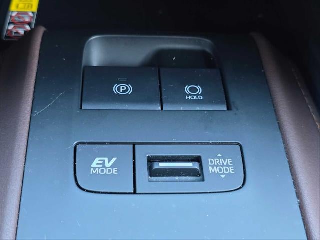 2023 Toyota Venza XLE