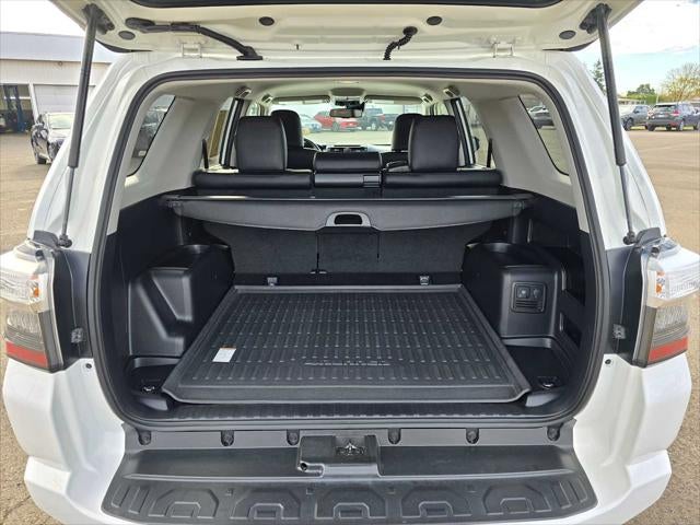 2020 Toyota 4Runner Venture