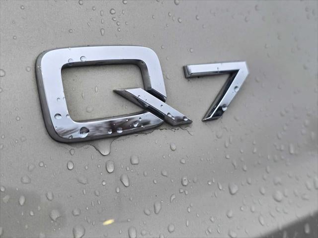 2021 Audi Q7 Premium Plus