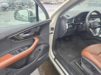 2021 Audi Q7 Premium Plus