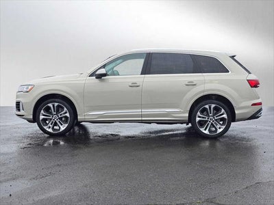 2021 Audi Q7 Premium Plus